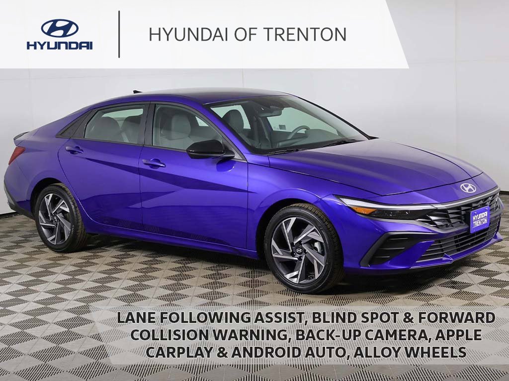 Certified 2025 Hyundai Elantra Sport