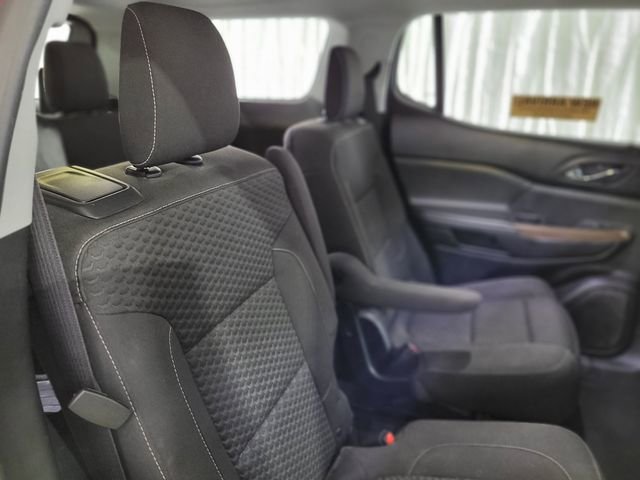 Used 2018 GMC Acadia SLE image 51