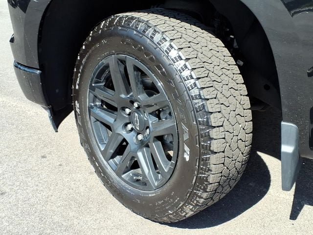 Used 2023 Chevrolet Silverado 1500 Custom AWD/4WD image 8