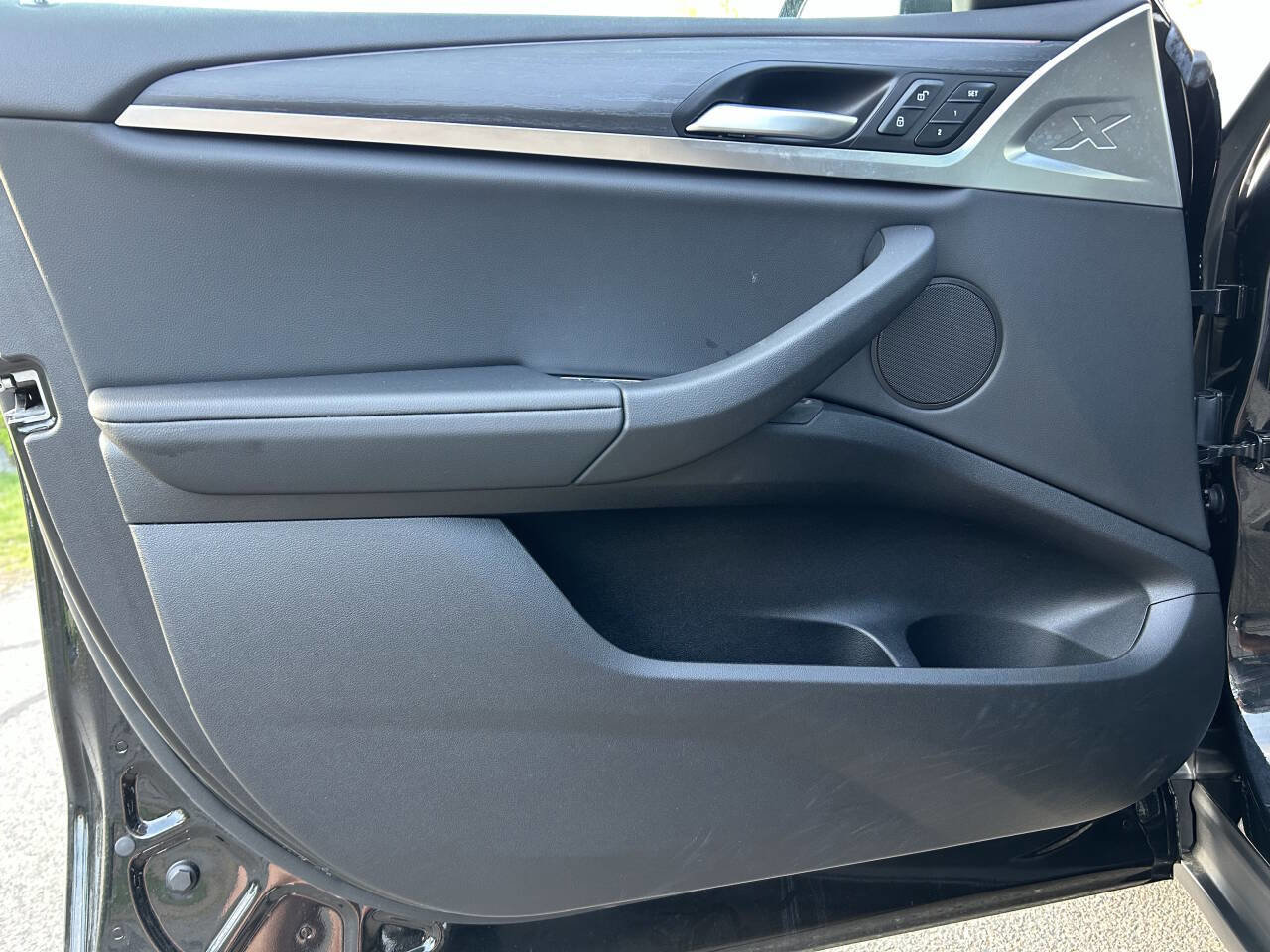 Used 2022 BMW X4 xDrive30i w/ Premium Package 2 image 26