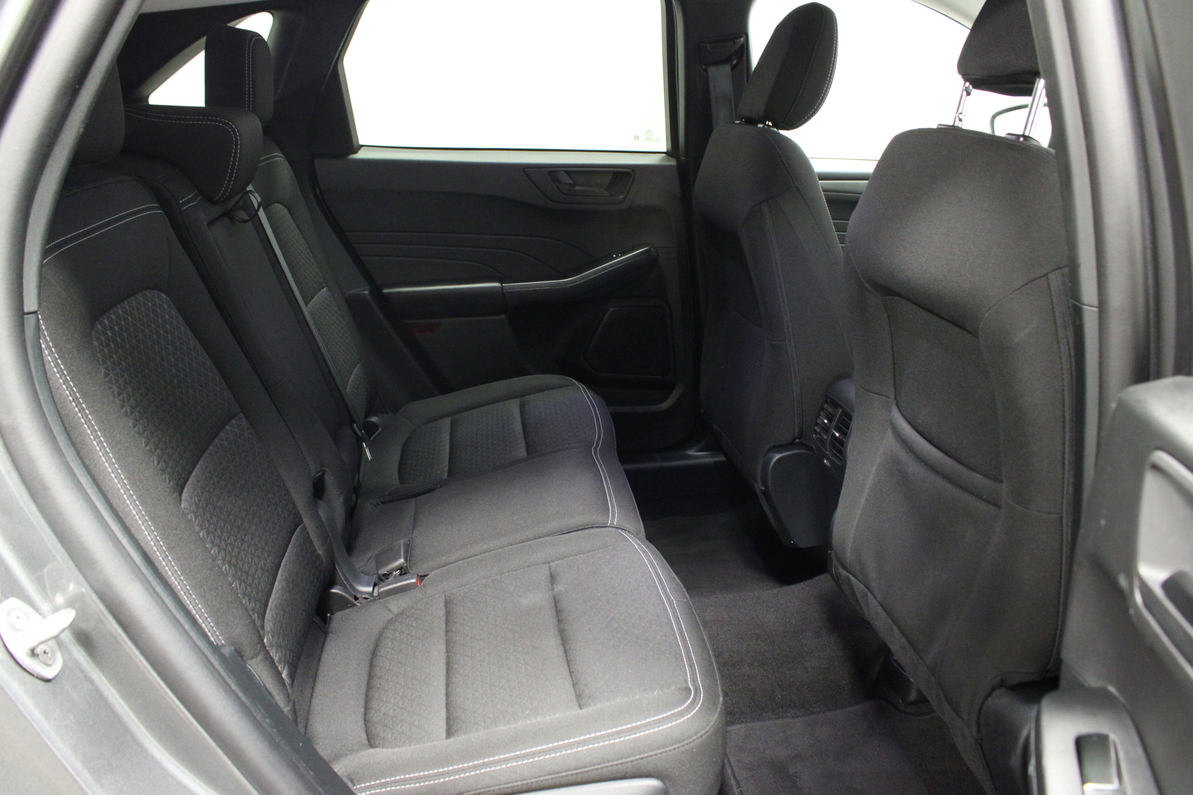 Used 2025 Ford Escape Active FWD image 14