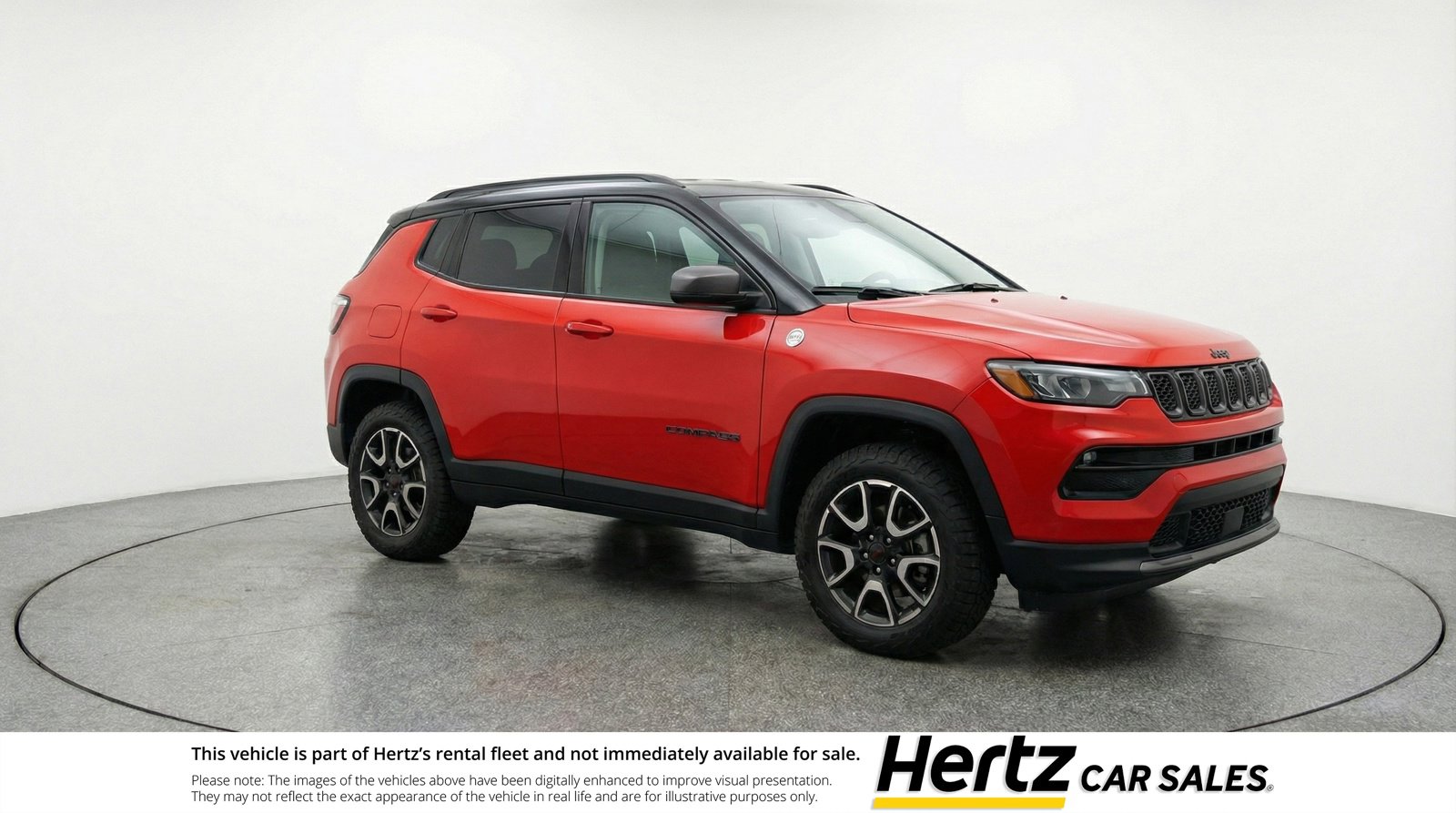 Used 2025 Jeep Compass Trailhawk image 1