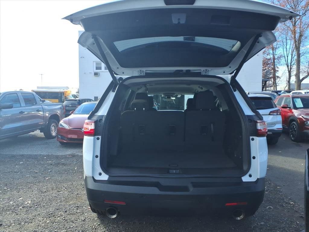 Certified 2021 Chevrolet Traverse LT image 10