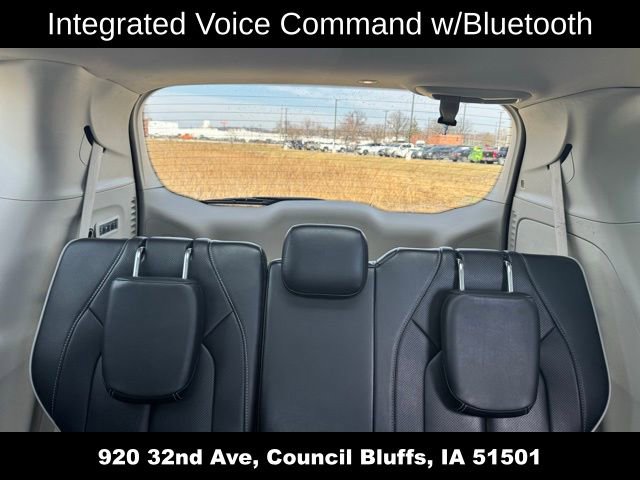 Used 2021 Chrysler Pacifica Limited AWD/4WD image 15