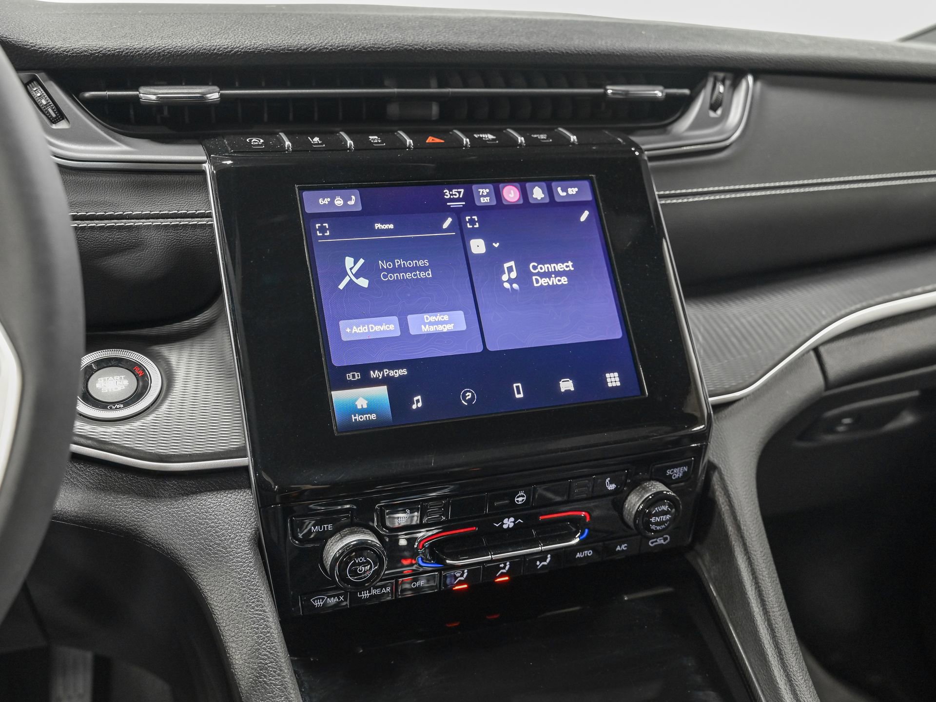 Used 2024 Jeep Grand Cherokee Altitude image 22