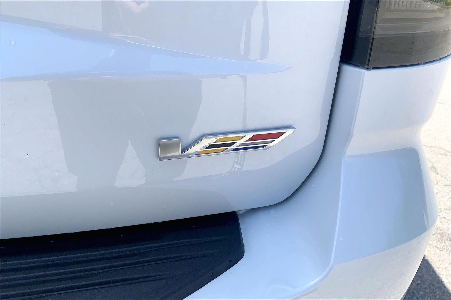 Certified 2026 Cadillac Escalade ESV V AWD/4WD image 8
