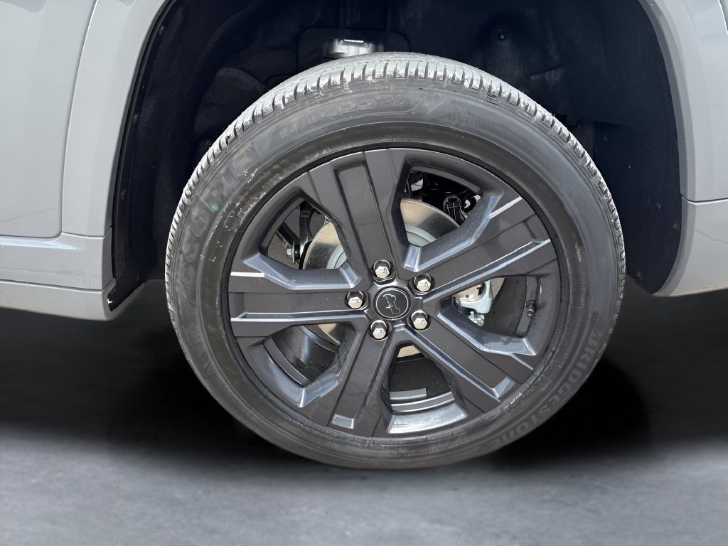 New 2027 Jeep Grand Cherokee Limited AWD/4WD image 9