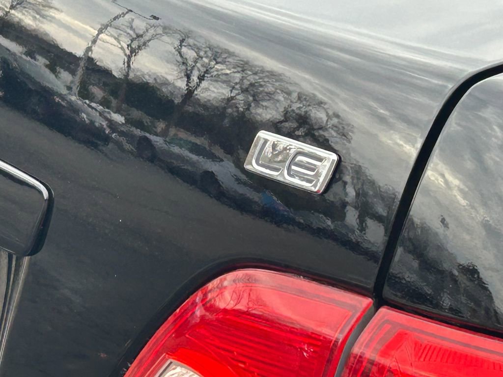 Used 2010 Toyota Corolla LE image 13