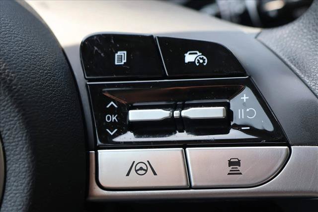 Used 2023 Hyundai Tucson SEL AWD/4WD image 16