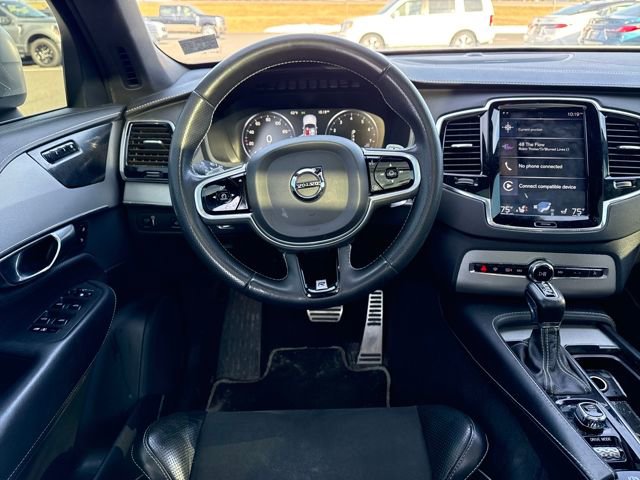 Used 2019 Volvo XC90 T5 R-Design image 14