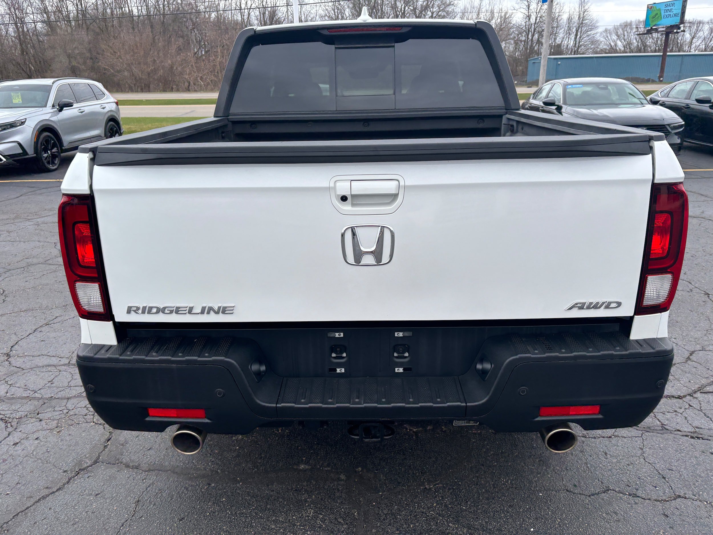 Used 2023 Honda Ridgeline Black Edition image 7