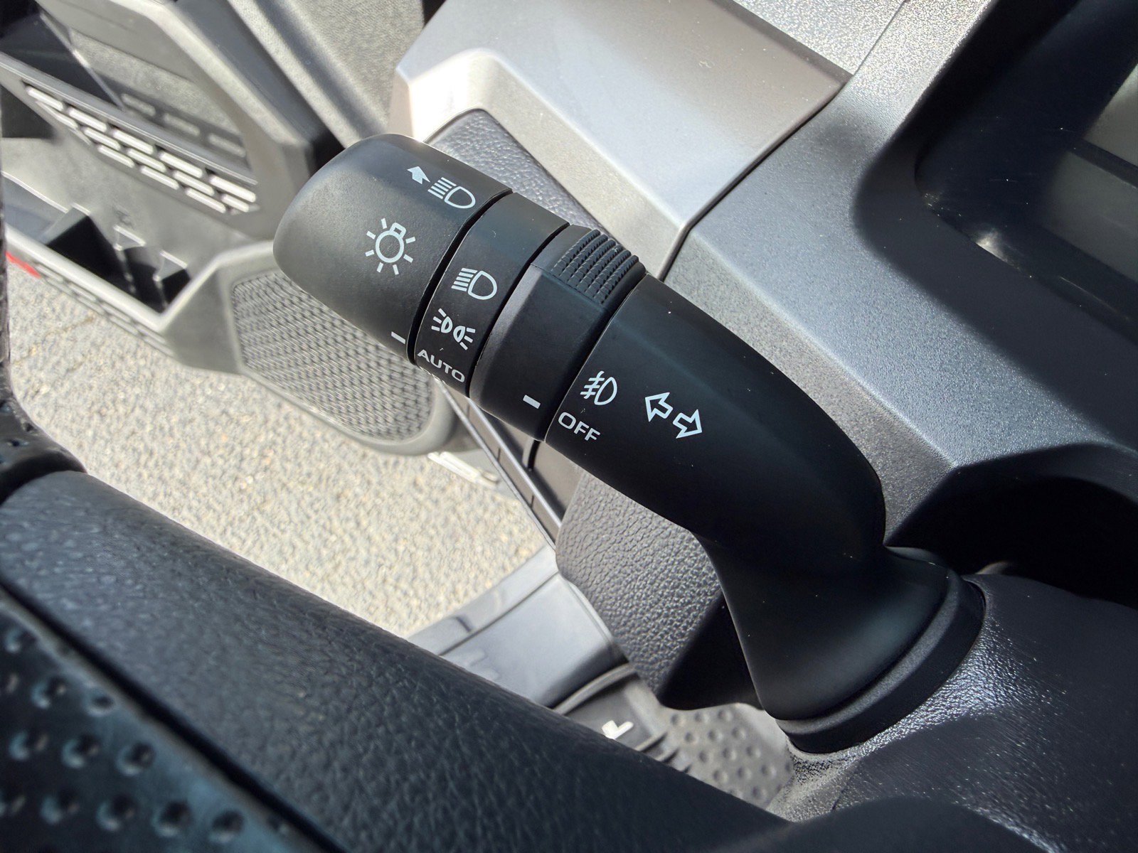 Used 2024 Toyota Tacoma SR5 image 30