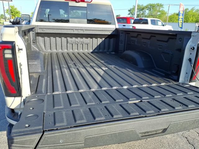 New 2026 GMC Sierra 2500 AT4 w/ AT4 Premium Plus Package AWD/4WD image 22