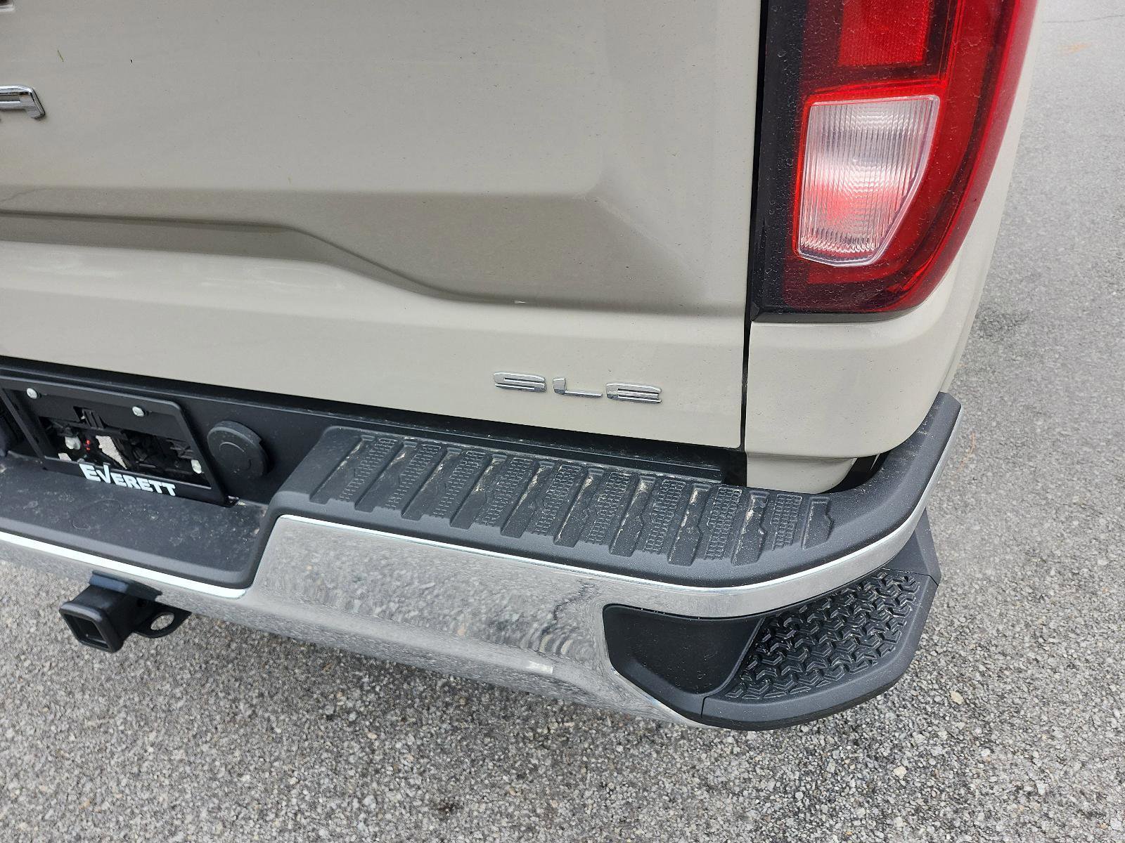 New 2026 GMC Sierra 1500 SLE AWD/4WD image 4