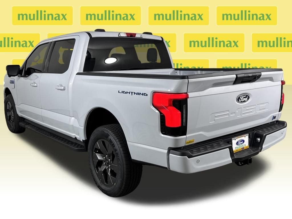 New 2025 Ford F150 Lightning Flash image 3