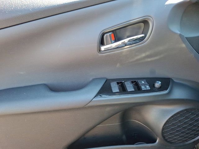 Used 2020 Toyota Prius LE AWD/4WD image 13