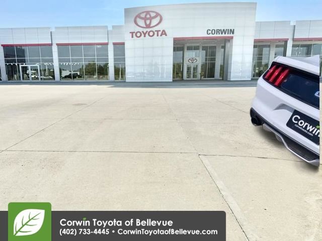 Used 2015 Ford Mustang GT Premium w/ GT Performance Package RWD image 31
