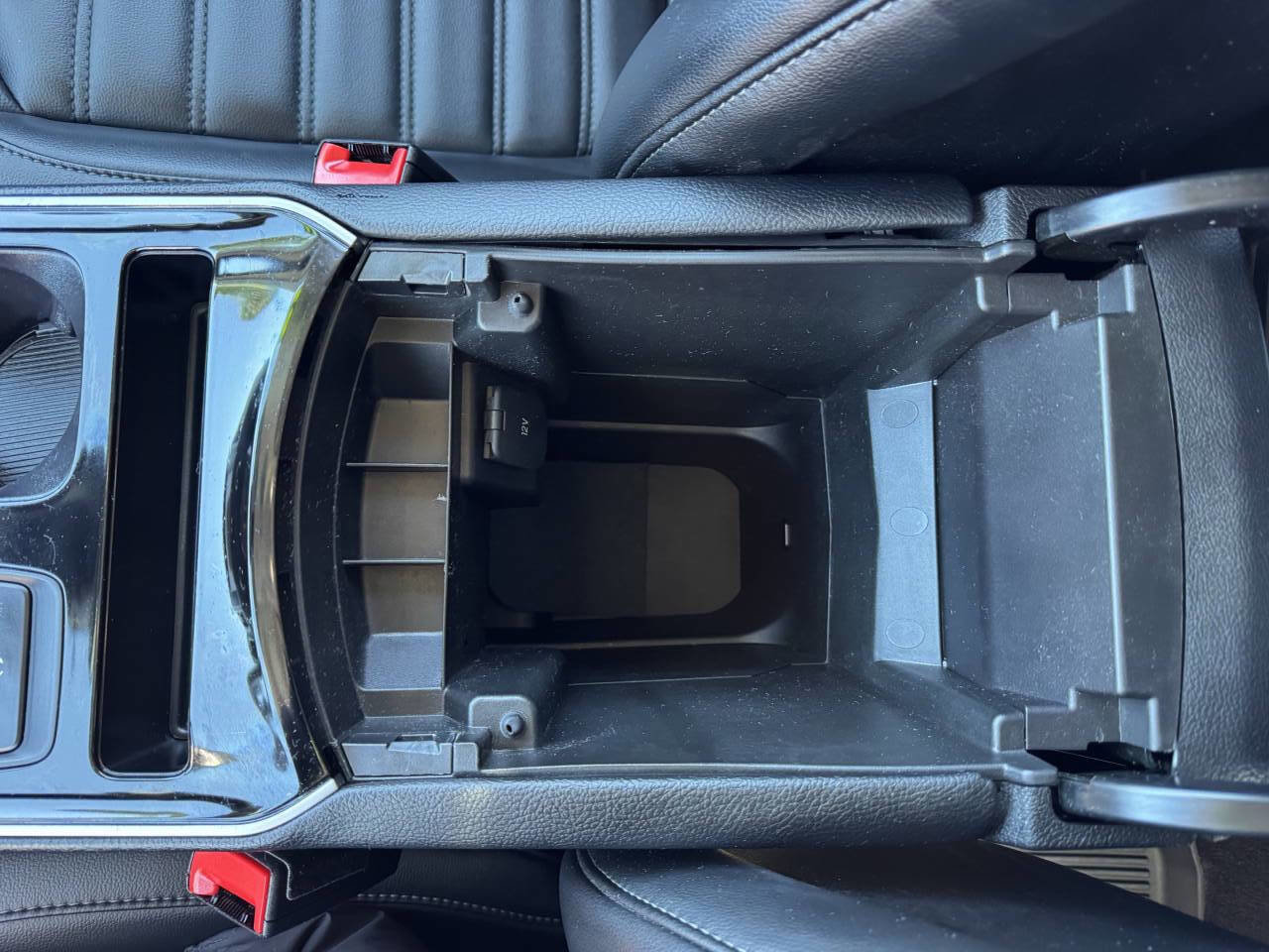 Used 2019 Ford Edge SEL w/ Equipment Group 201A image 24