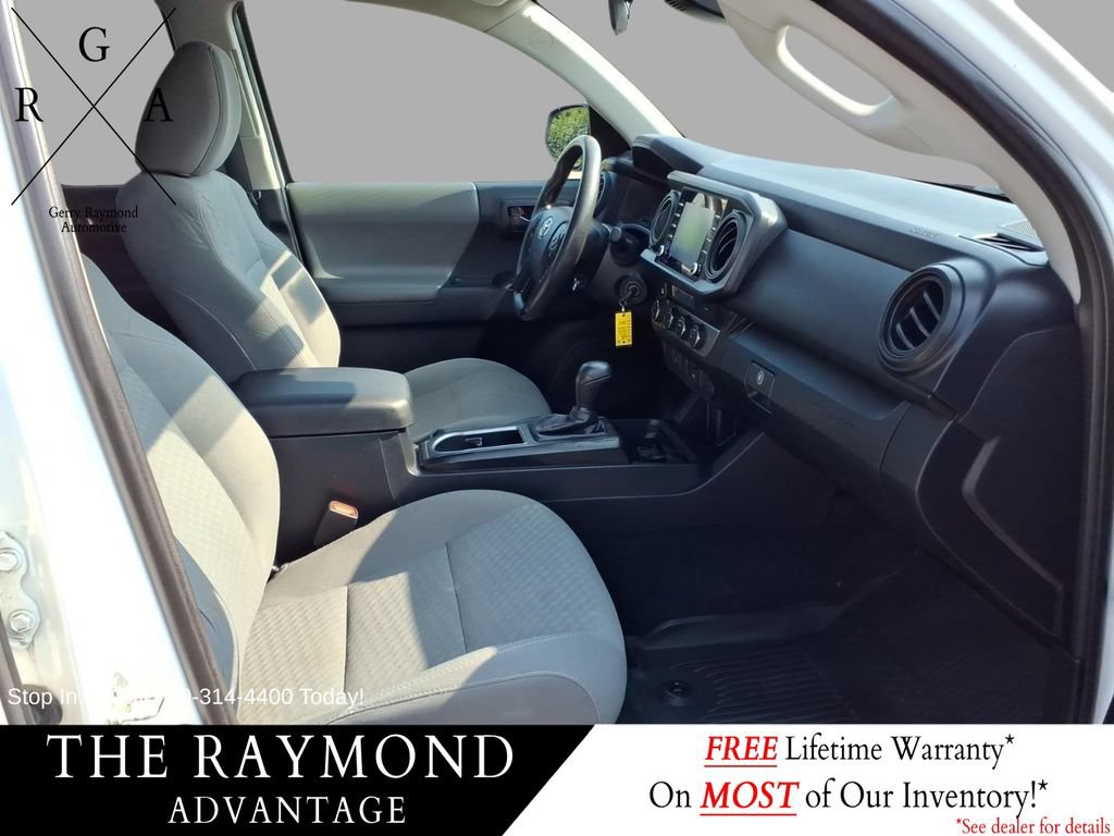 Used 2022 Toyota Tacoma SR AWD/4WD image 9