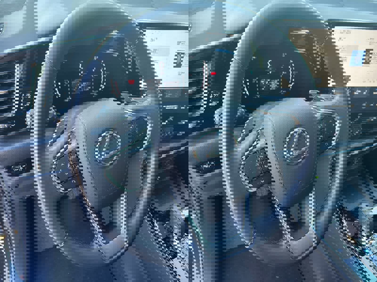 Used 2024 Lexus NX 350 AWD image 33