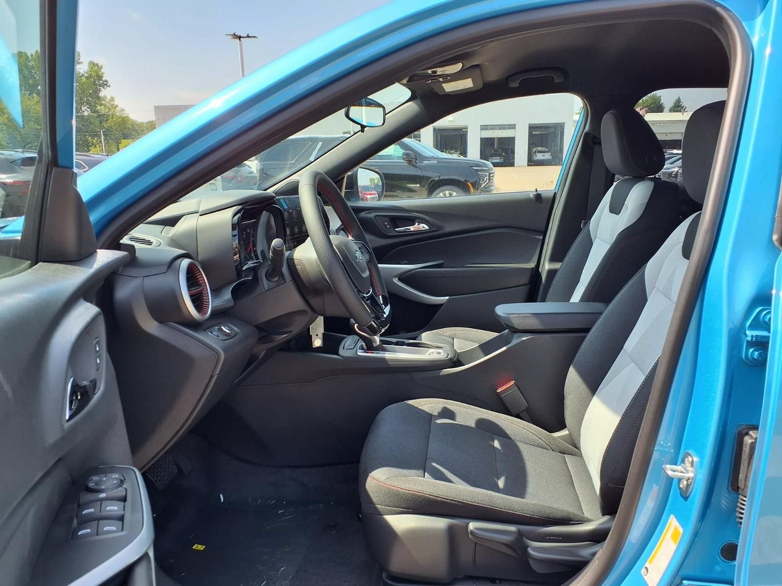 New 2026 Chevrolet Trax RS w/ Driver Confidence Package FWD image 13