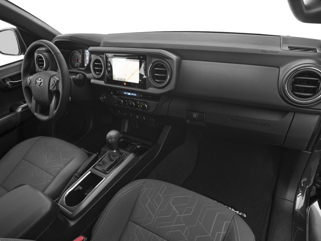 Used 2018 Toyota Tacoma TRD Sport AWD/4WD image 12