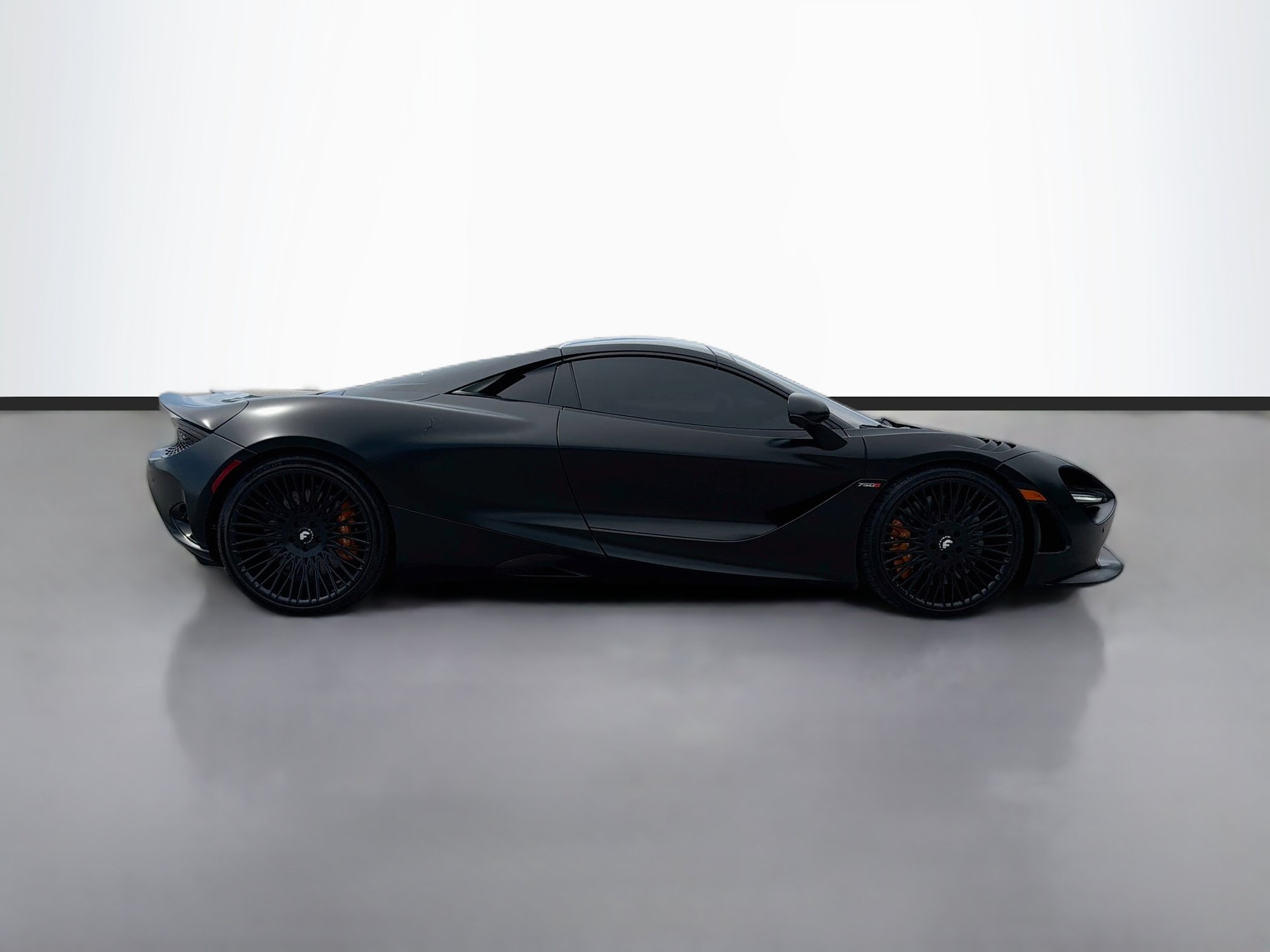 Used 2024 McLaren 750S Spider RWD image 6