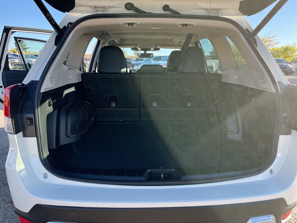 Used 2023 Subaru Forester Touring image 28