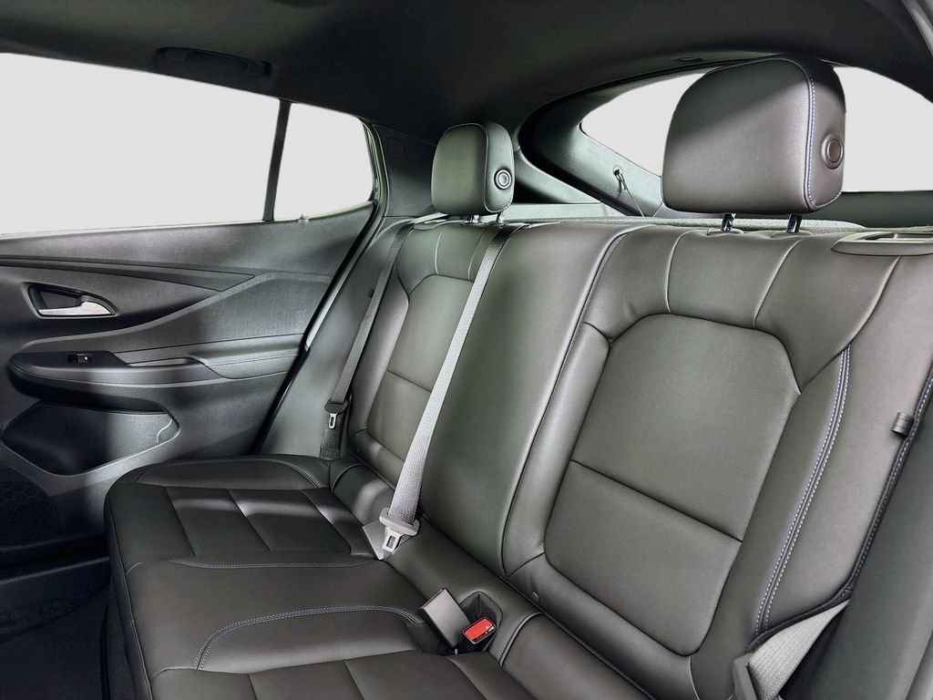 New 2026 Buick Envista Sport Touring w/ Convenience I Package FWD image 24