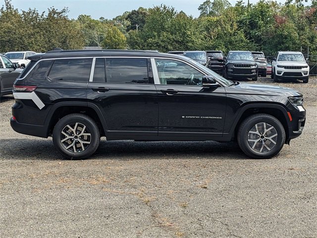 New 2025 Jeep Grand Cherokee L Limited image 2