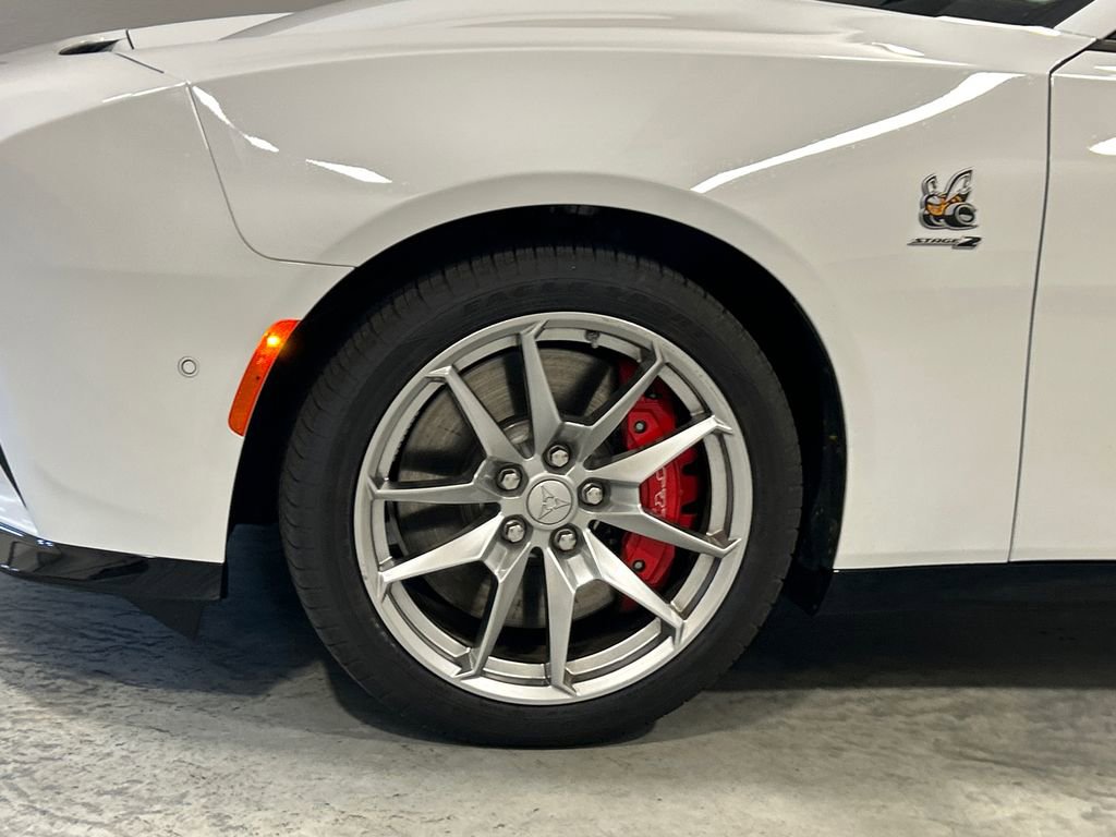 Used 2024 Dodge Charger Daytona Scat Pack w/ Plus Group AWD/4WD image 11