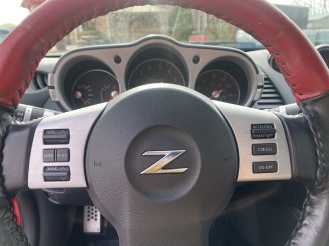 Used 2007 Nissan 350Z Enthusiast RWD image 12