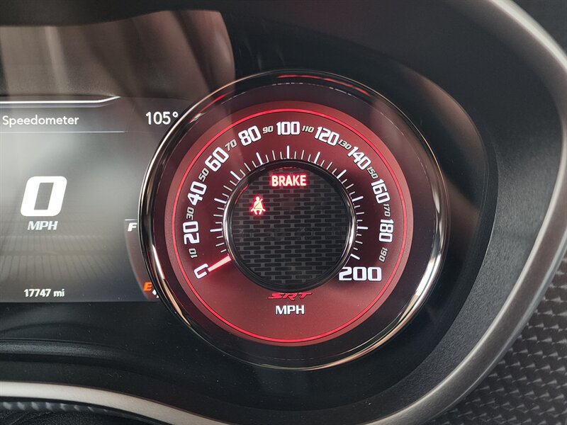 Used 2016 Dodge Challenger SRT Hellcat RWD image 32