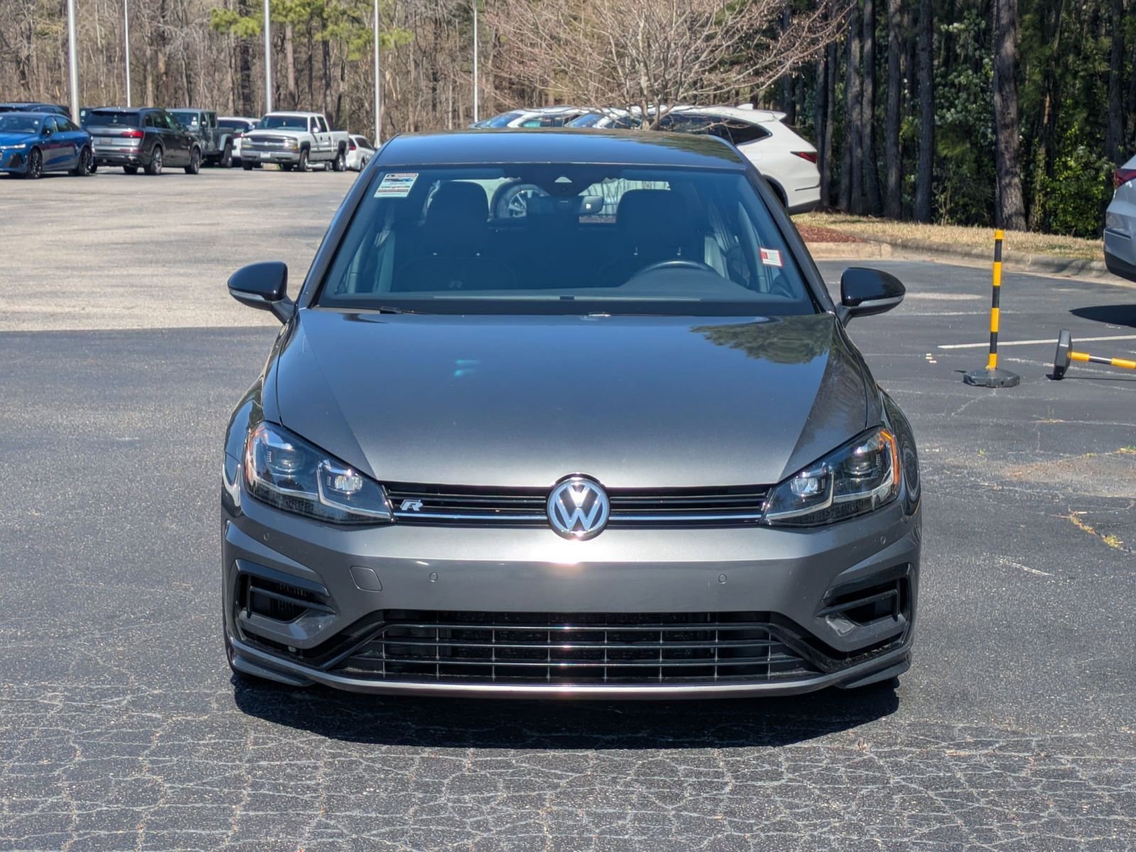 Used 2019 Volkswagen Golf R 4-Door image 2