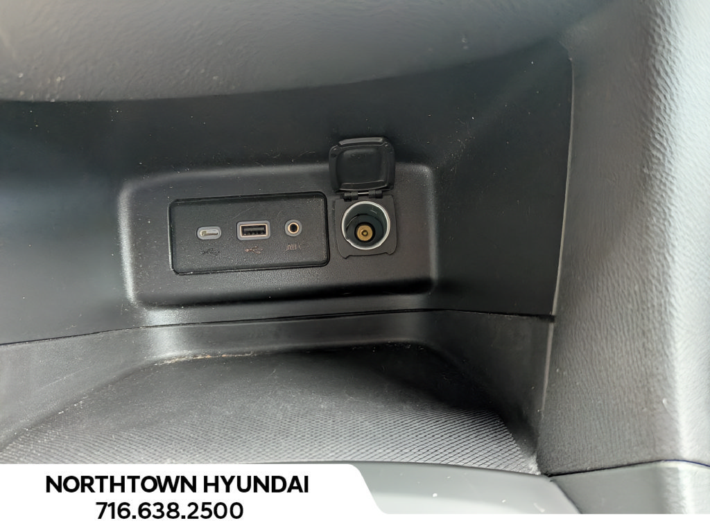 Used 2021 Chevrolet Equinox LT FWD image 15