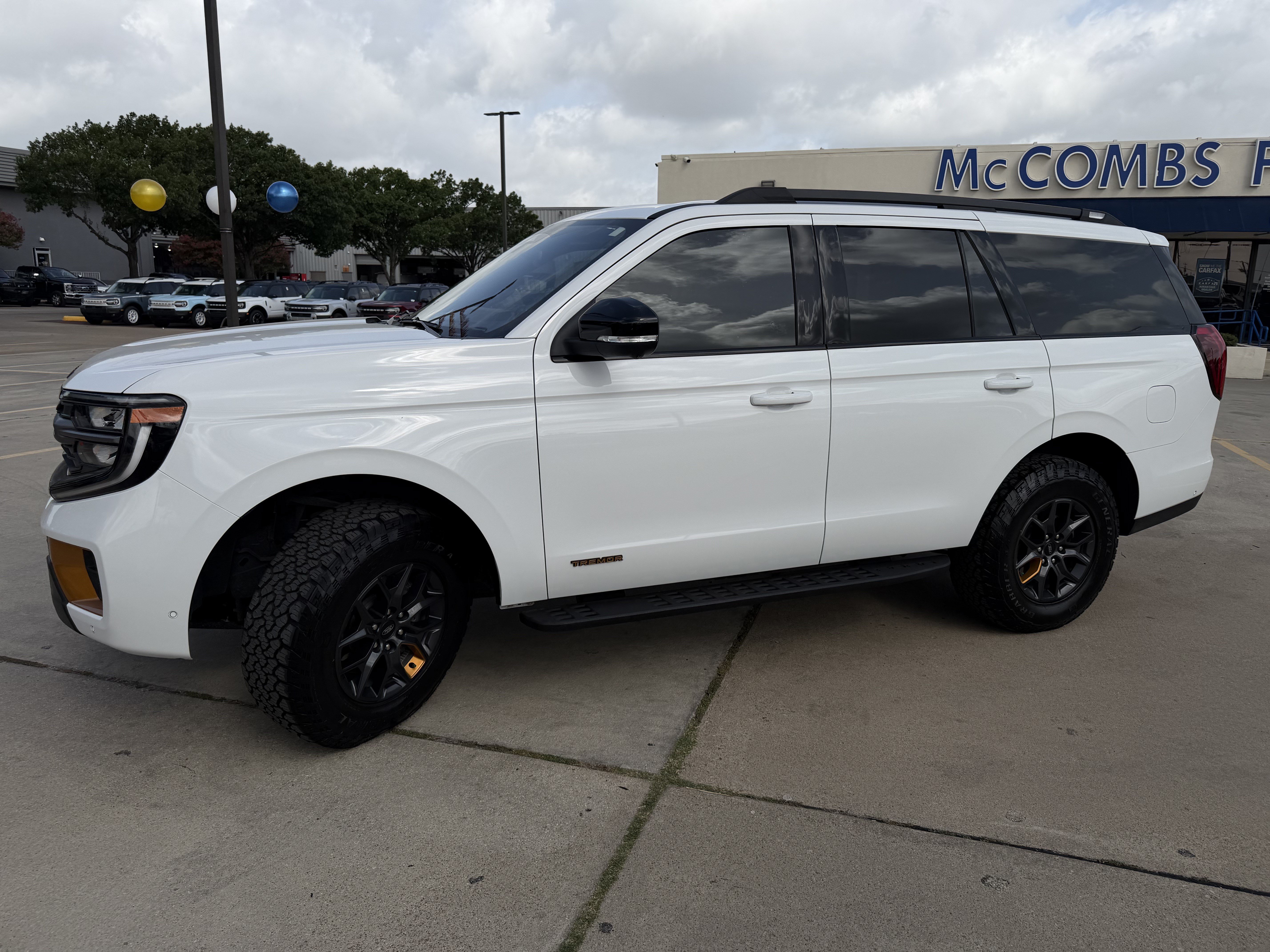 Certified 2025 Ford Expedition Tremor AWD/4WD image 12