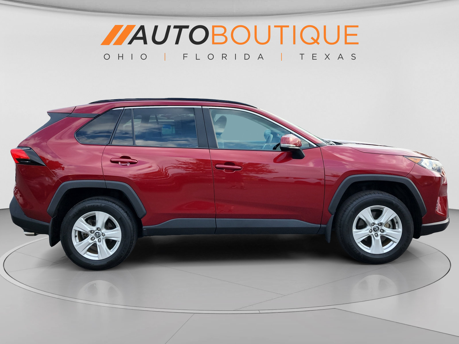 Used 2020 Toyota RAV4 XLE w/ Convenience Package AWD/4WD image 6