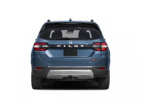 Certified 2026 Honda Pilot TrailSport image 8