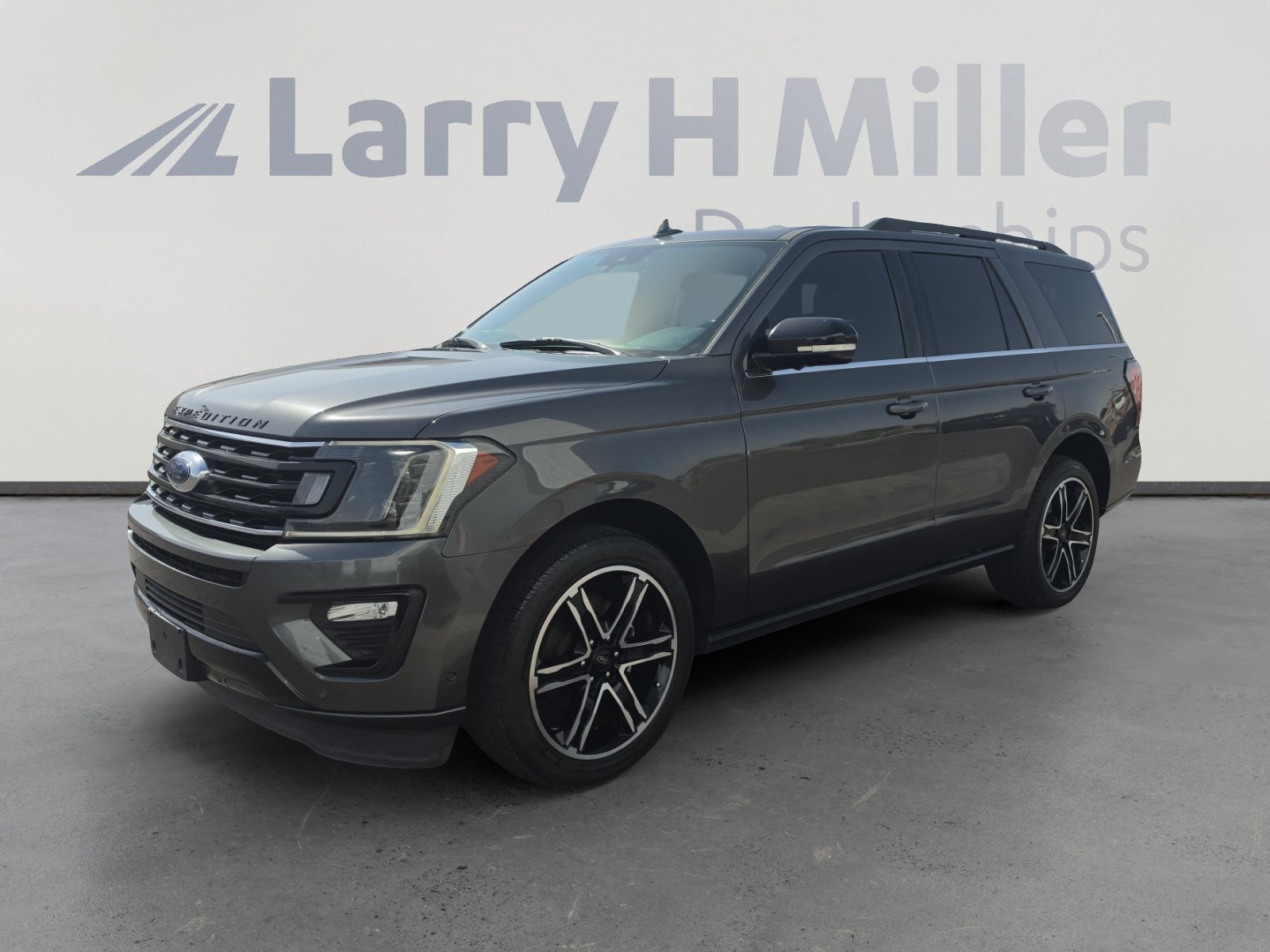 Used 2019 Ford Expedition Limited w/ Equipment Group 303A
