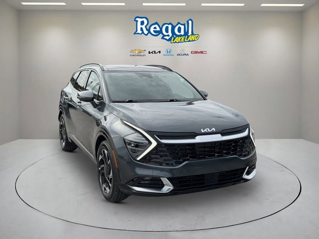Used 2025 Kia Sportage SX
