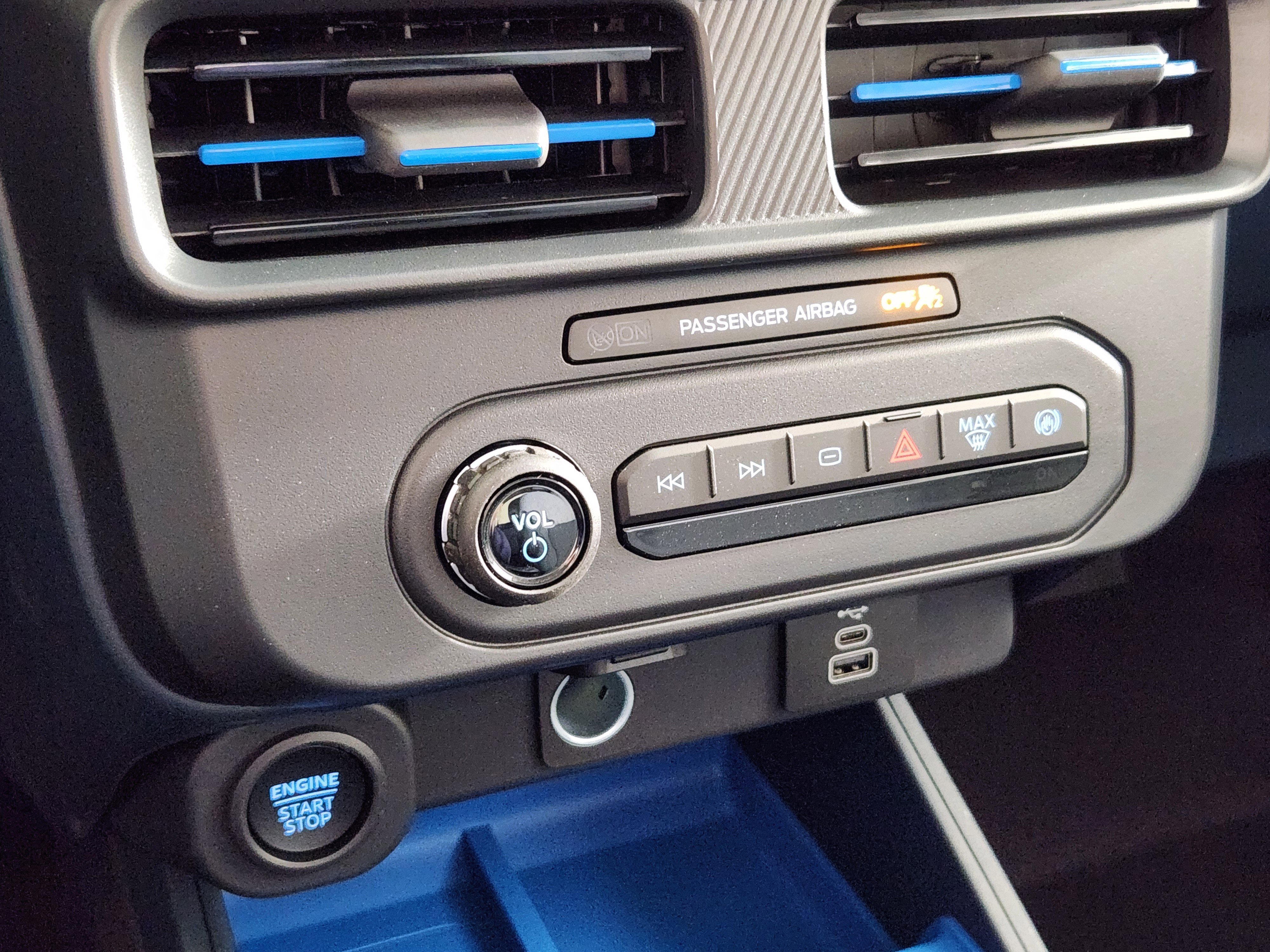 New 2026 Ford Maverick XLT w/ Equipment Group 301A image 24