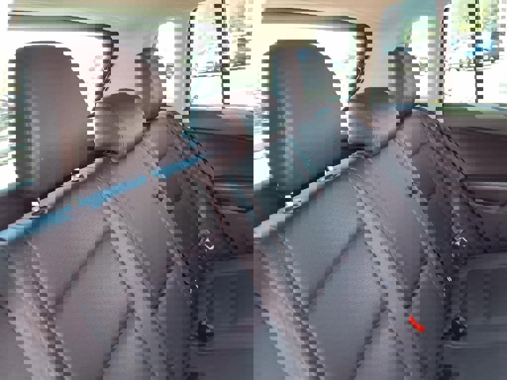 Used 2016 Volkswagen Tiguan S image 23