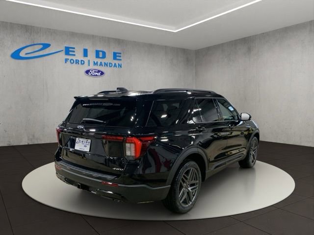 New 2026 Ford Explorer ST-Line w/ ST-Line Street Pack image 7