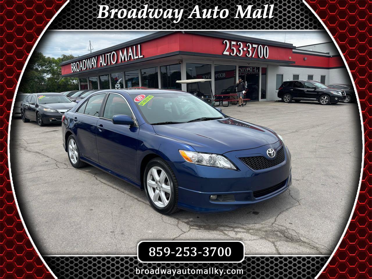 Used 2009 Toyota Camry SE FWD image 1