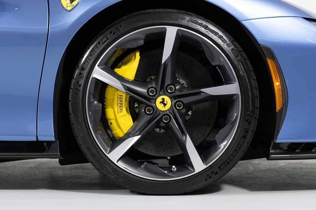Used 2022 Ferrari SF90 Stradale image 20