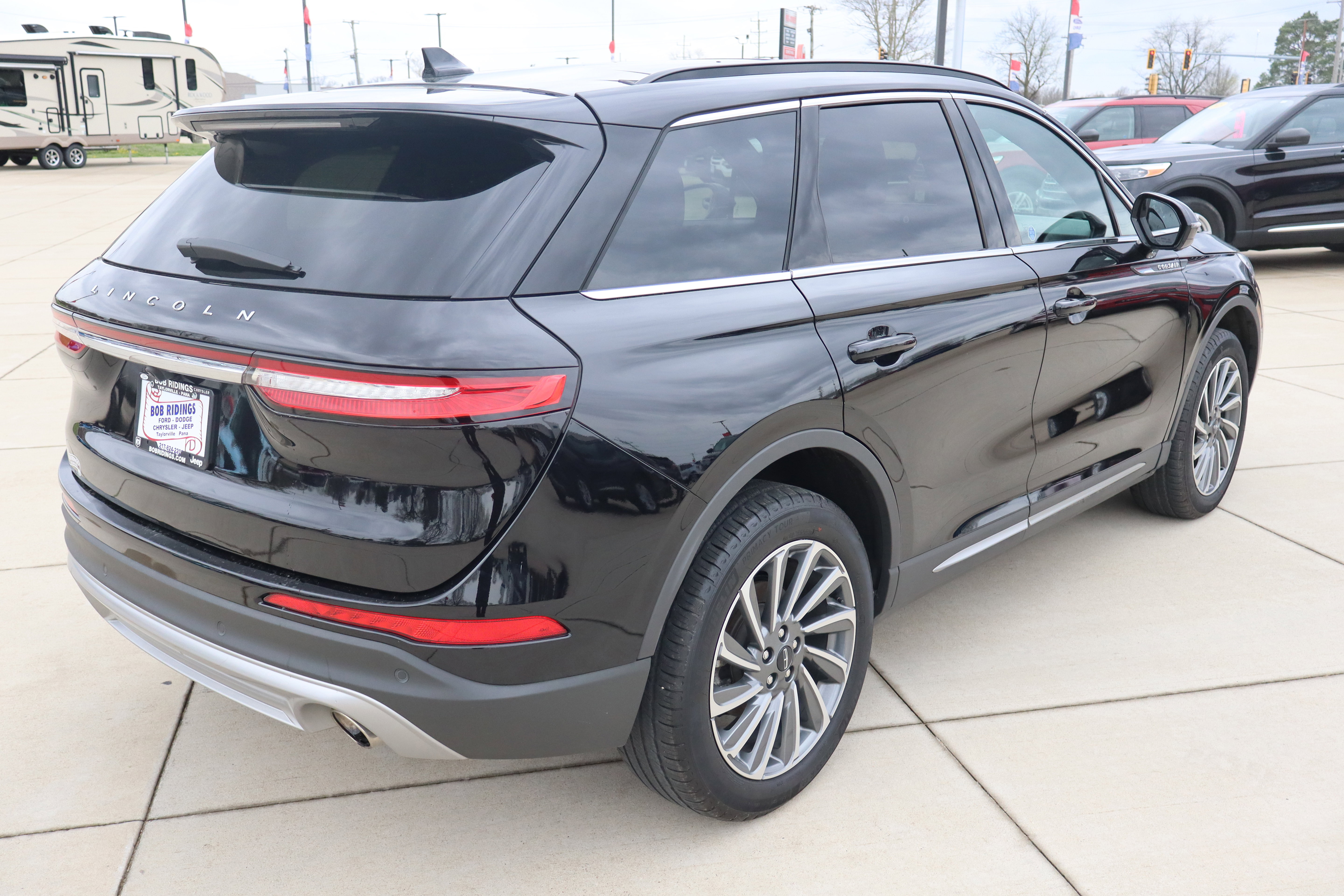 Used 2025 Lincoln Corsair Reserve AWD/4WD image 6