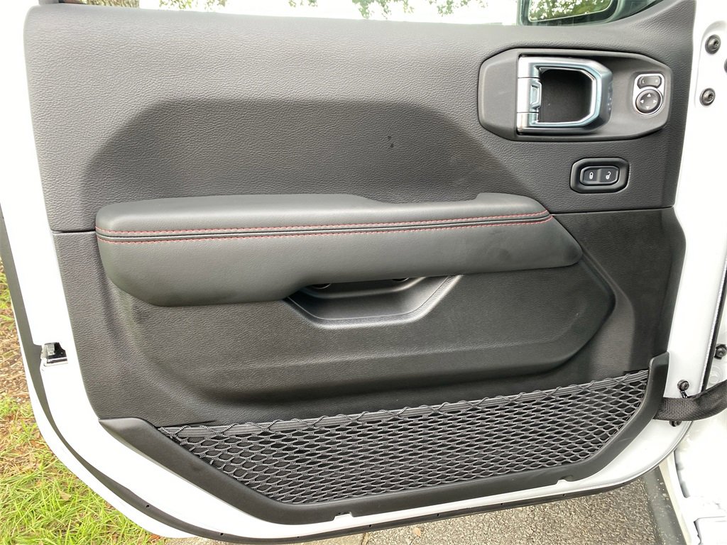 New 2025 Jeep Gladiator Rubicon image 11