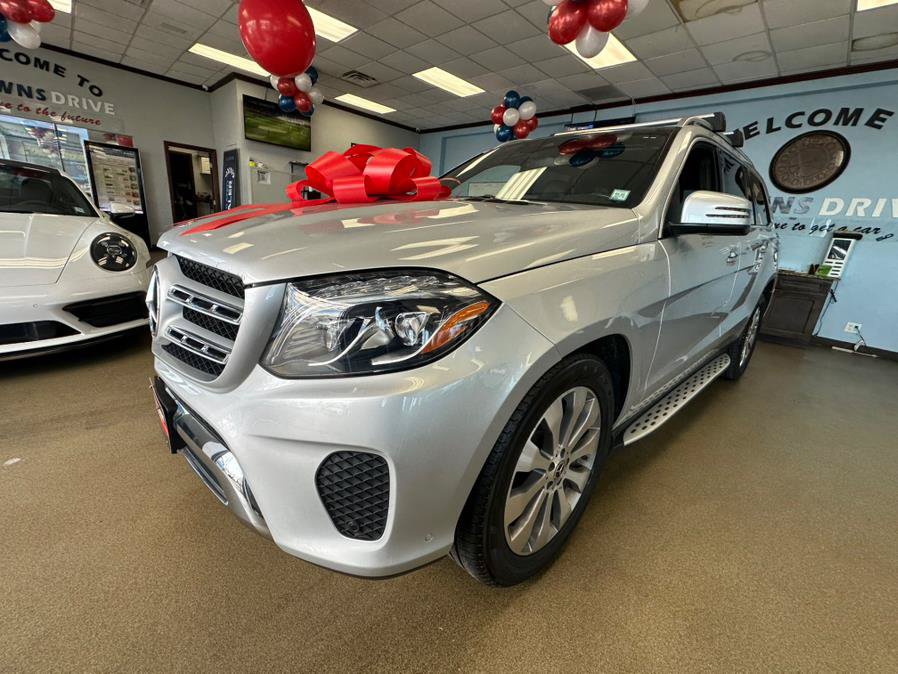 Used 2017 Mercedes-Benz GLS 450 4MATIC image 4