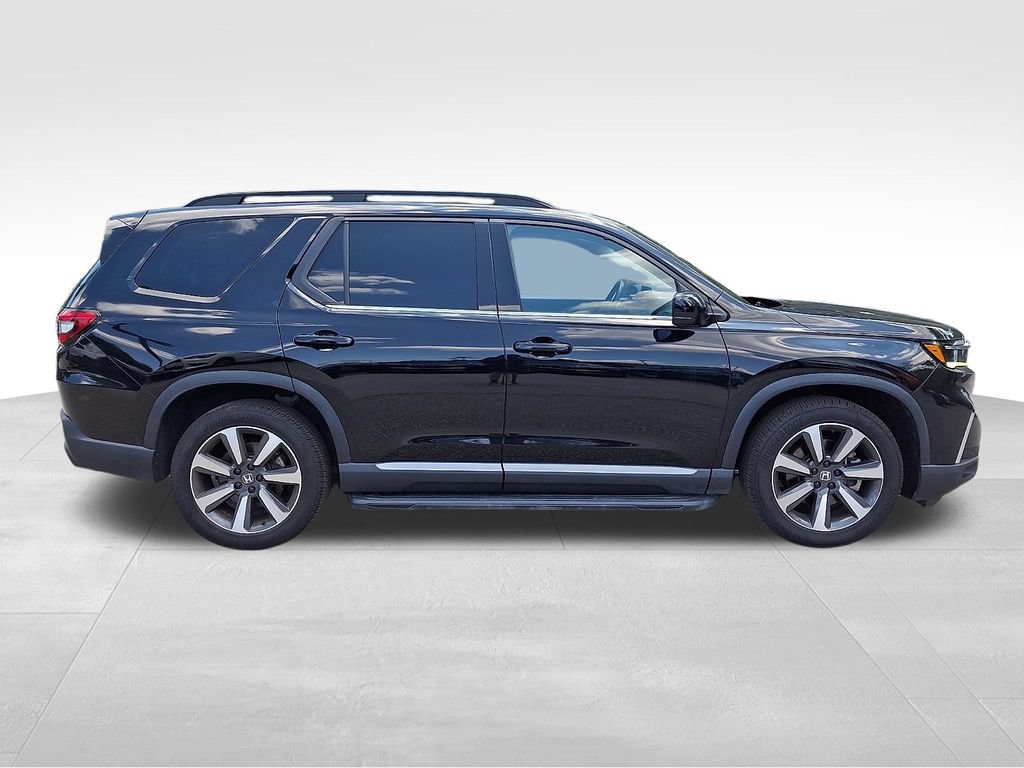 Used 2023 Honda Pilot Elite image 7