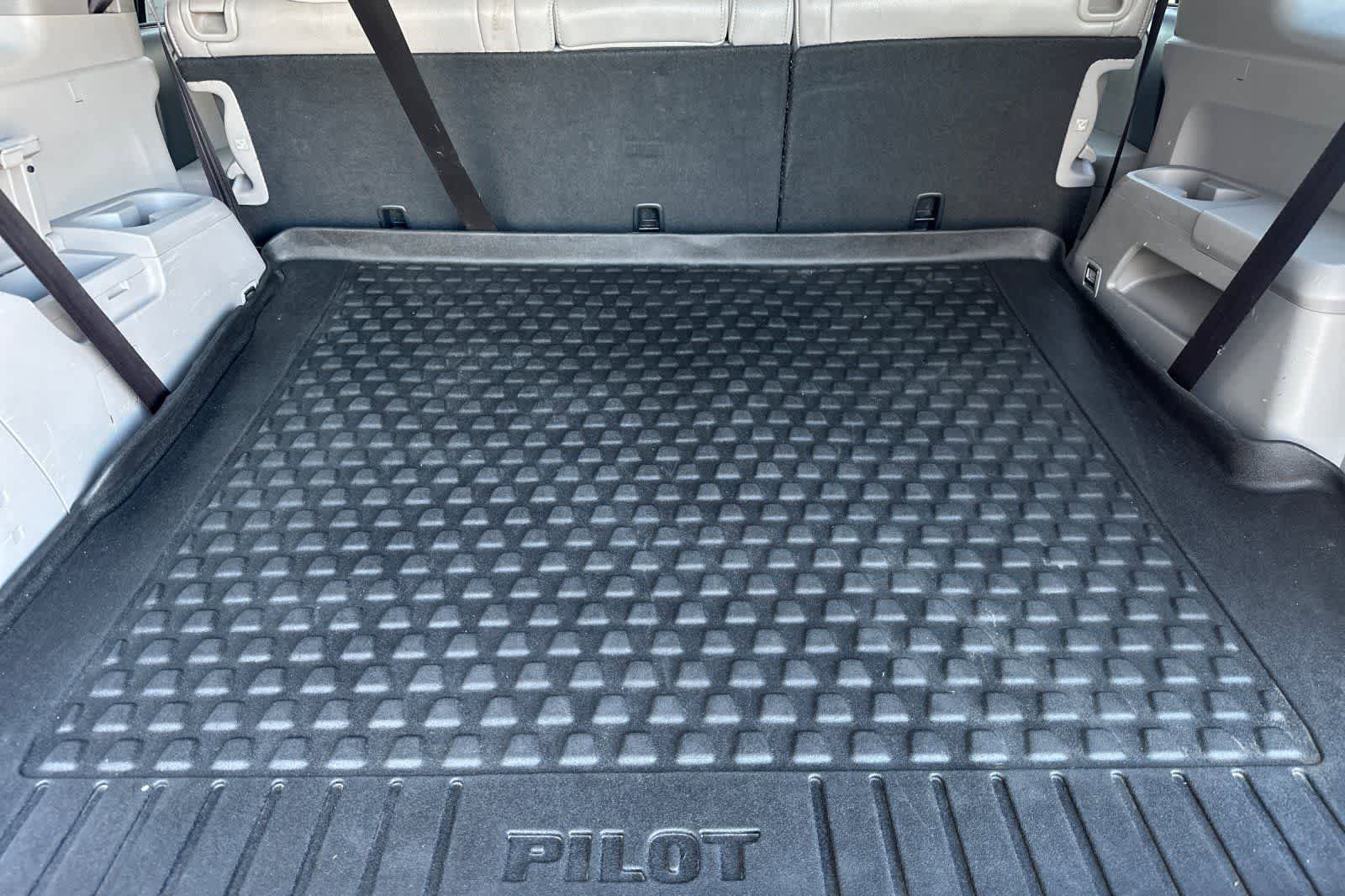 Used 2013 Honda Pilot Touring image 16